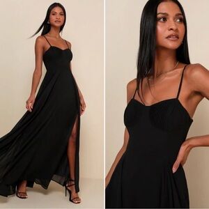 Lulu's Pleated Bustier Maxi Dress